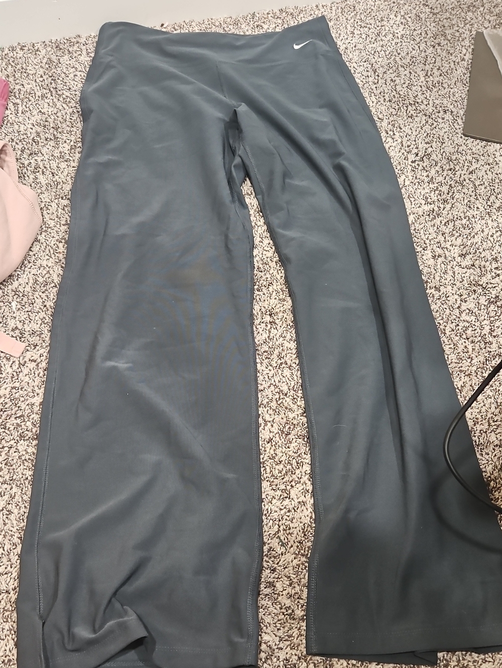 Nike Wide-Leg Athletic Pants in Slate Gray Size Small/Med